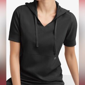 Black Short Sleeve Hoodie Top